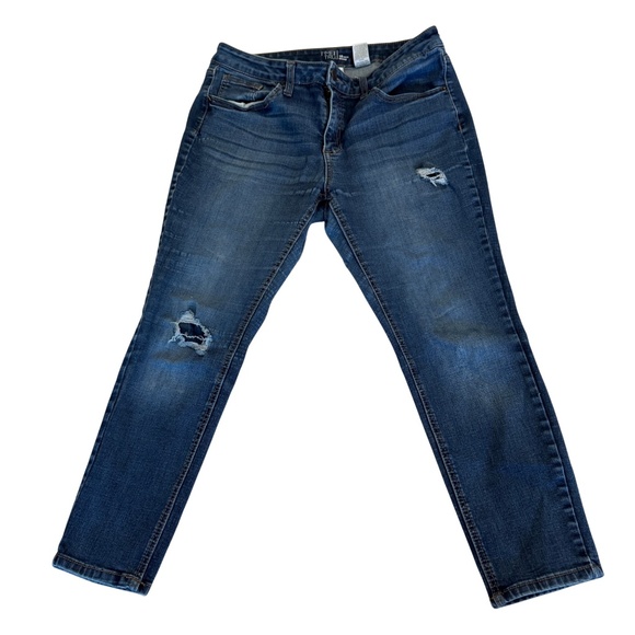 Time & Tru Distressed Skinny Jeans Size 18 Petite - Picture 2 of 6